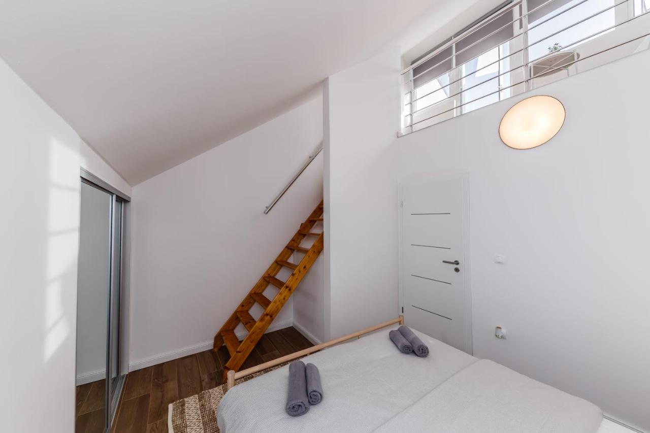 Apartment Maestral Sutivan Eksteriør billede
